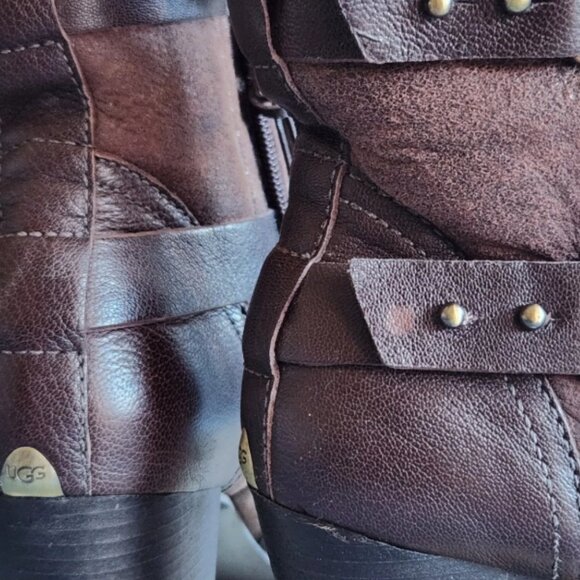 UGG Australia  "Jayne" Brown Cuffed Shearling Heeled Ankle Boot. Size 10. - Picture 4 of 8